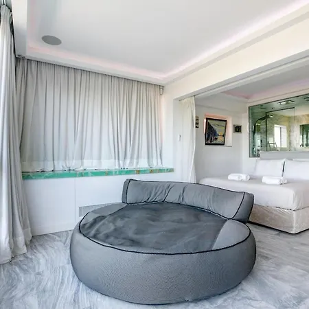 South Blue Luxury Apartment In Vouliagmeni * Athens