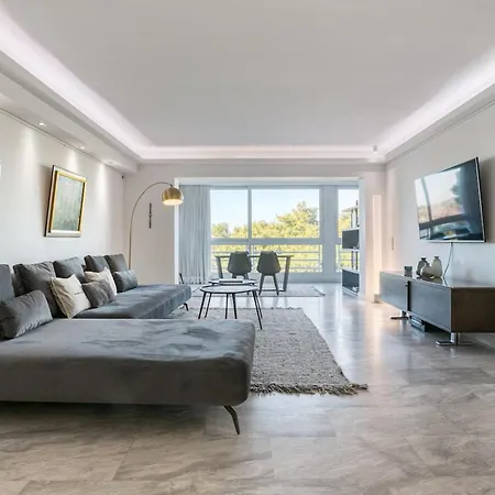 Apartment South Blue Luxury Apartment In Vouliagmeni