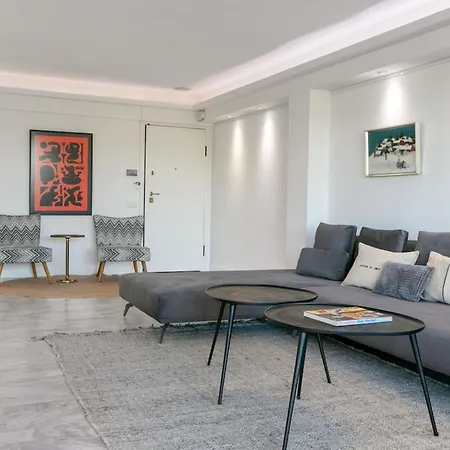 South Blue Luxury Apartment In Vouliagmeni * Athens